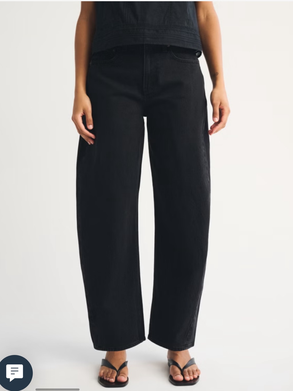 A&F Mid Rise Barrel-Leg Black Women’s Jeans